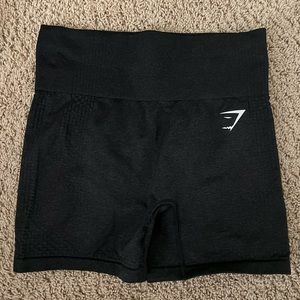 Black gymshark biker shorts